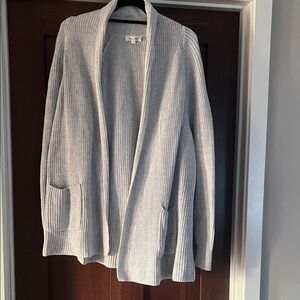 Elegant Light Gray Women's Cardigan